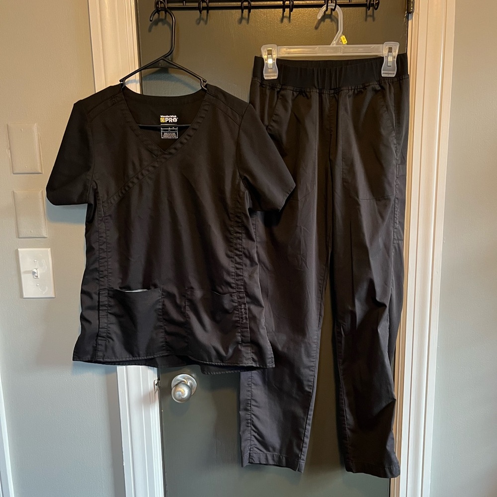 WonderWink pro Scrub set - black